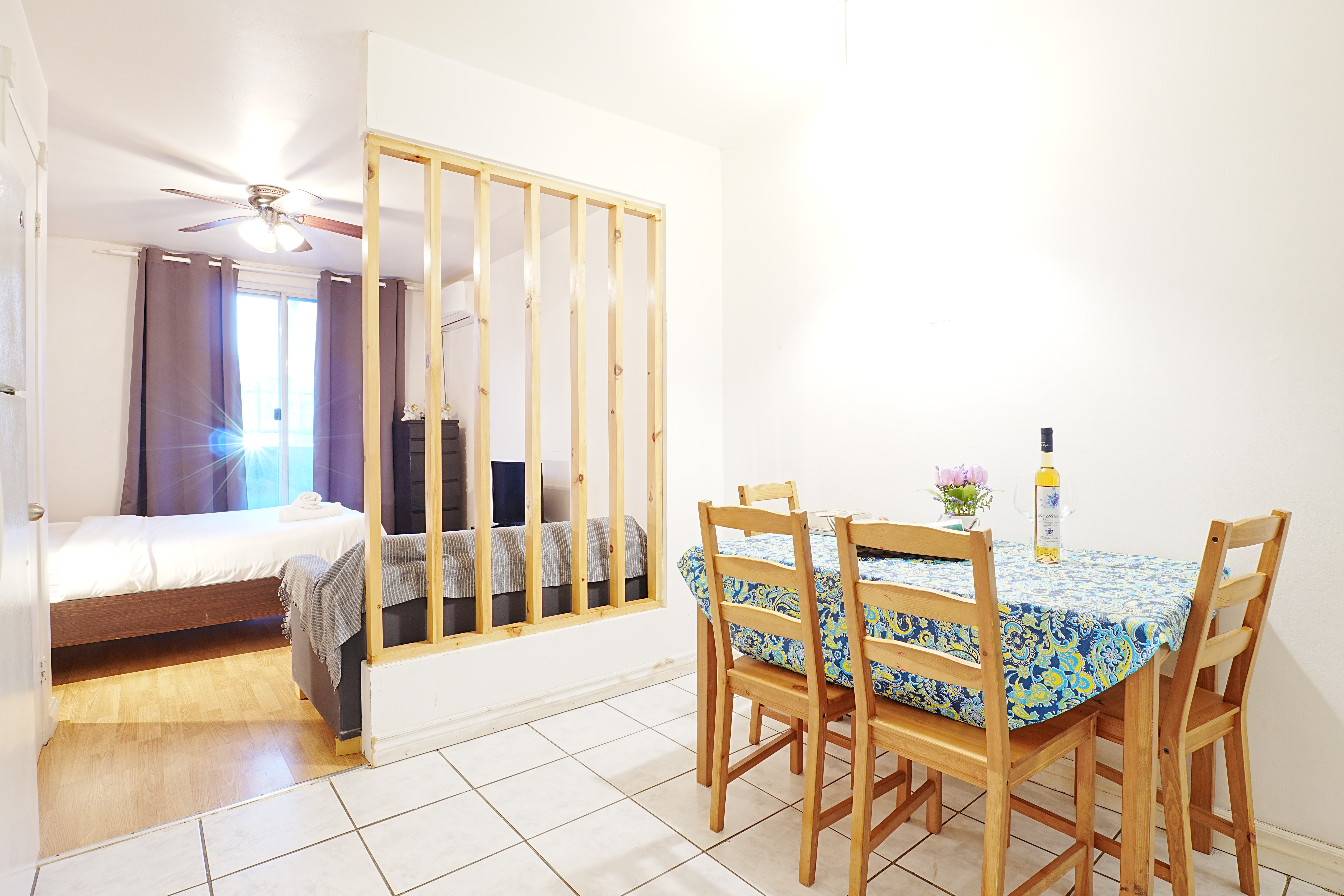 Cozy saty near city center Metro St-Denis 104