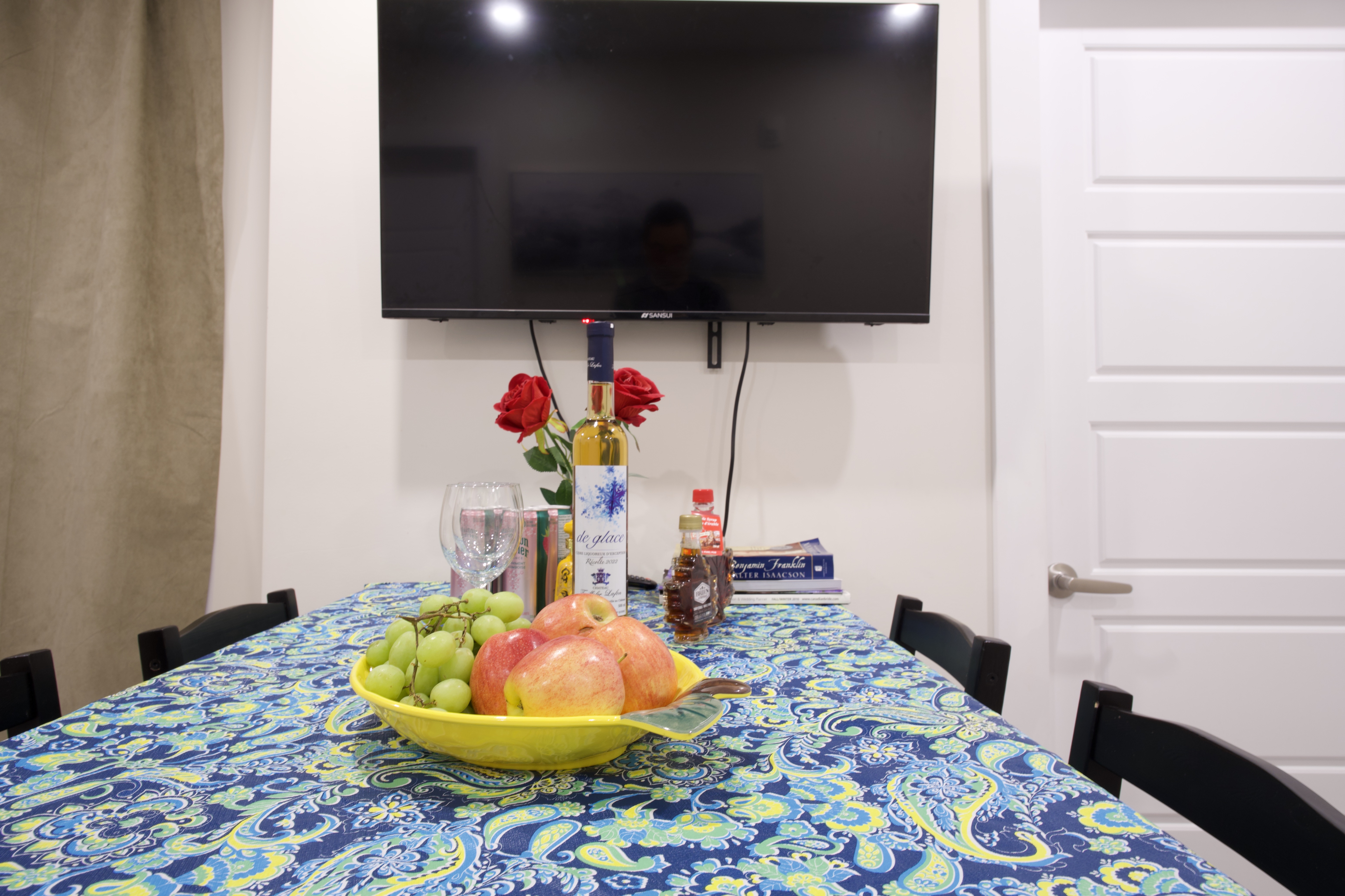 Cozy stays near Metro Decarie 206 Entire apartment - 2