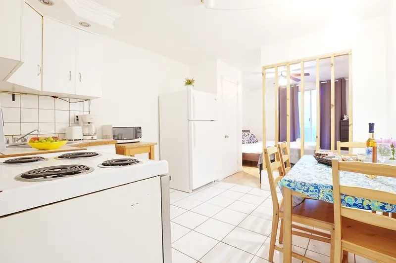Cozy saty near city center Metro St-Denis 104 - 4