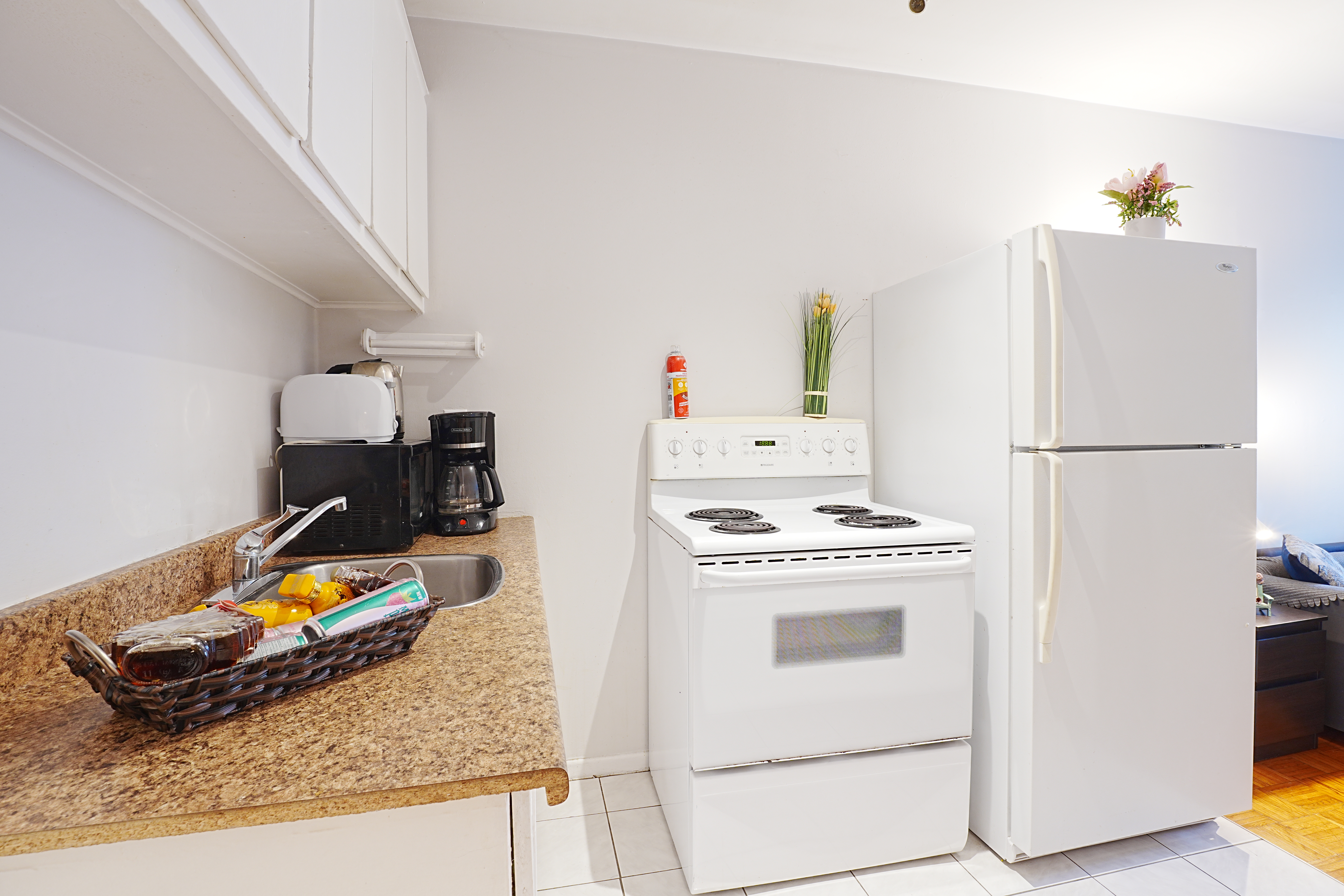 Cozy stays St-Denis 408 Apt at heart of Montreal - 5