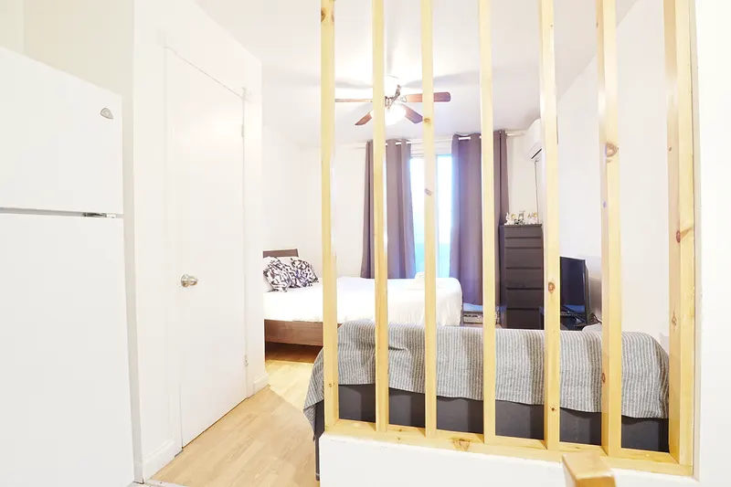 Cozy saty near city center Metro St-Denis 104 - 5