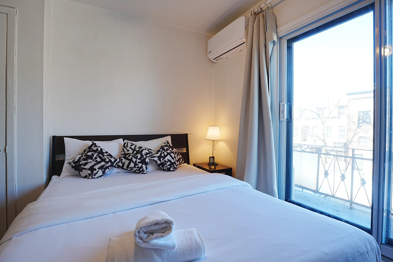 St-Denis The Best of plateau/Unit 303 - 4
