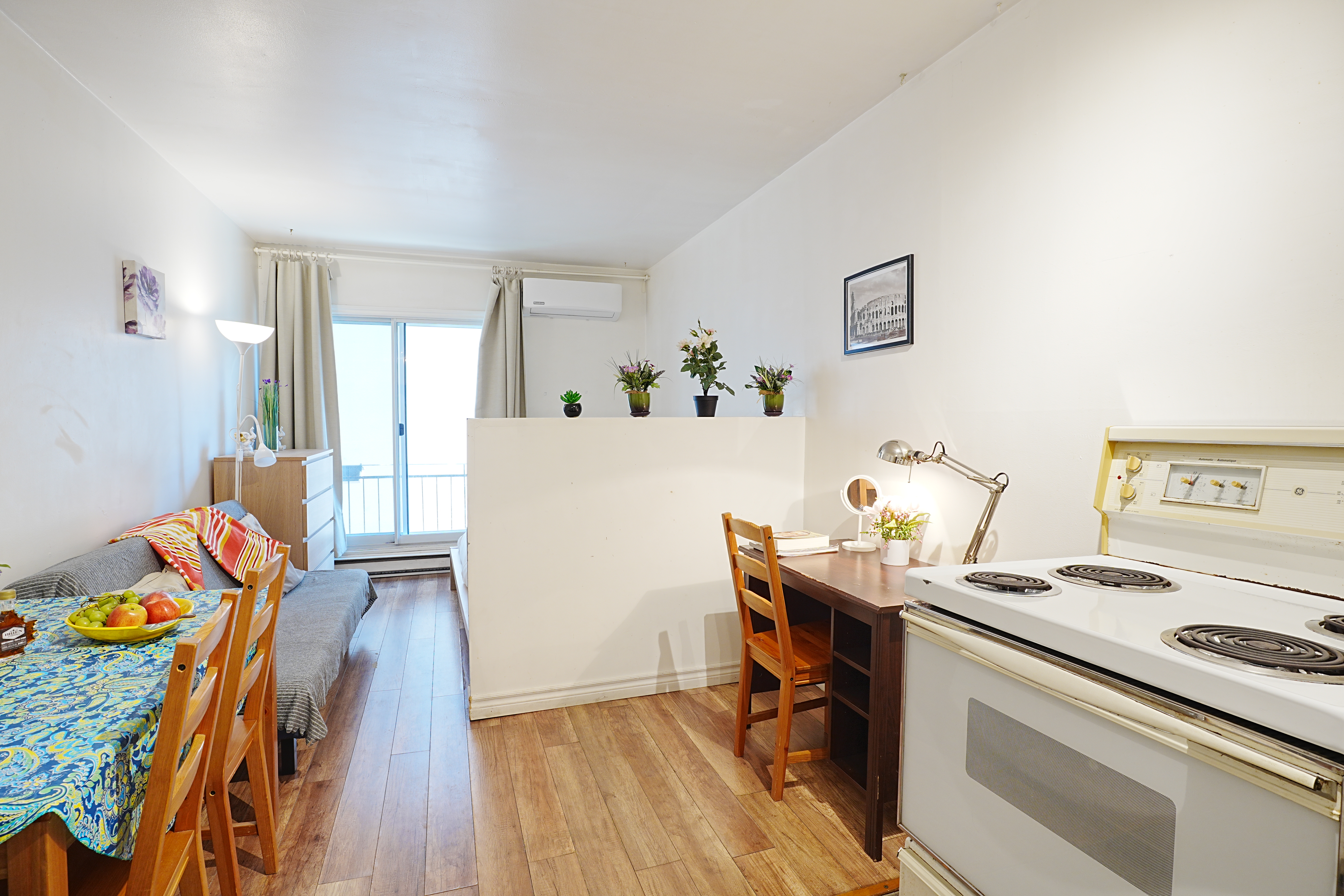 Cozy stays near city center St-denis 206 - 5