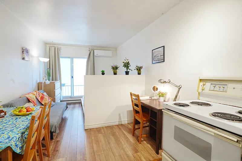 Cozy stays near city center St-denis 206 - 5
