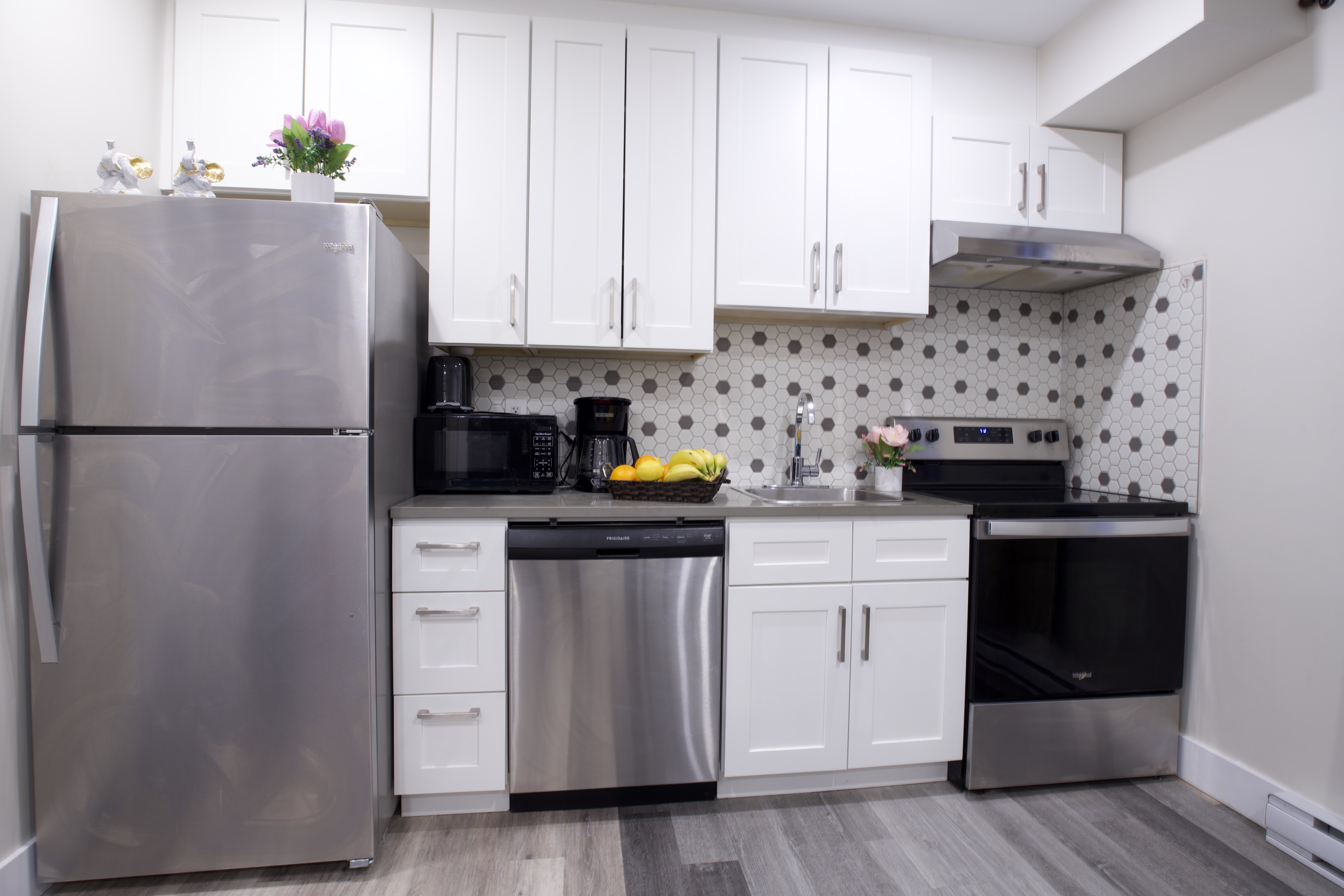 Cozy stays near Metro Decarie 206 Entire apartment - 3